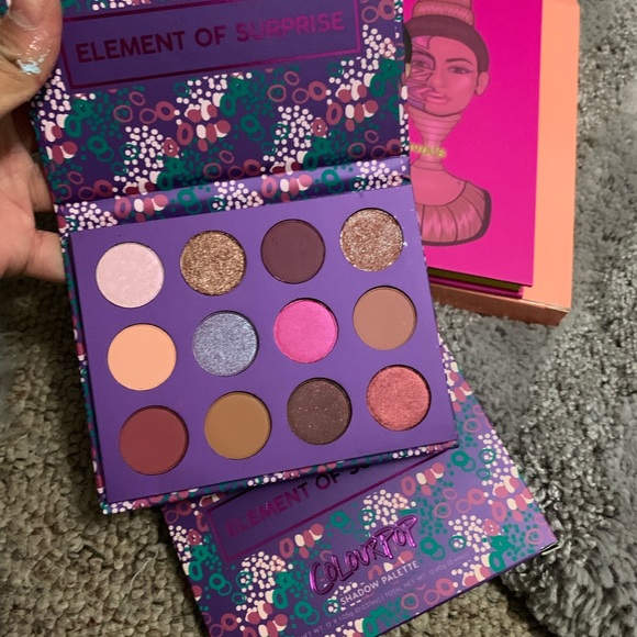 COLOURPOP BUNDLE. - Picture 2 of 6